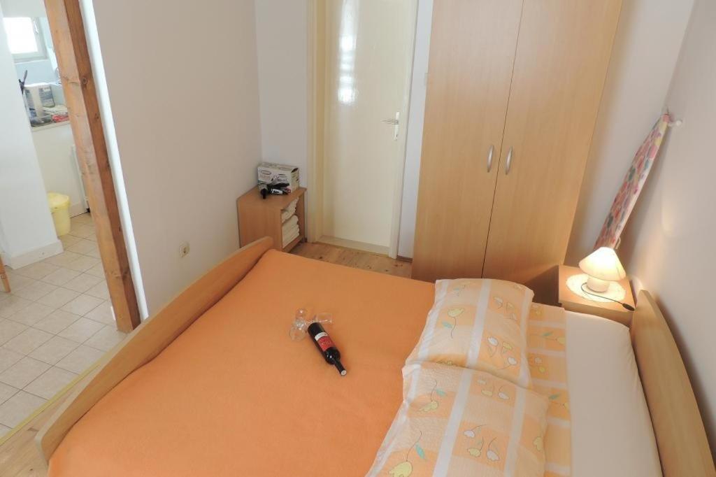 Vesna Old Town Apartment *
